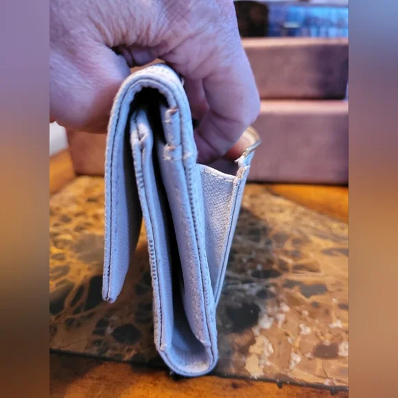 MICHAEL KORS LONG WALLET - Picture 9 of 14